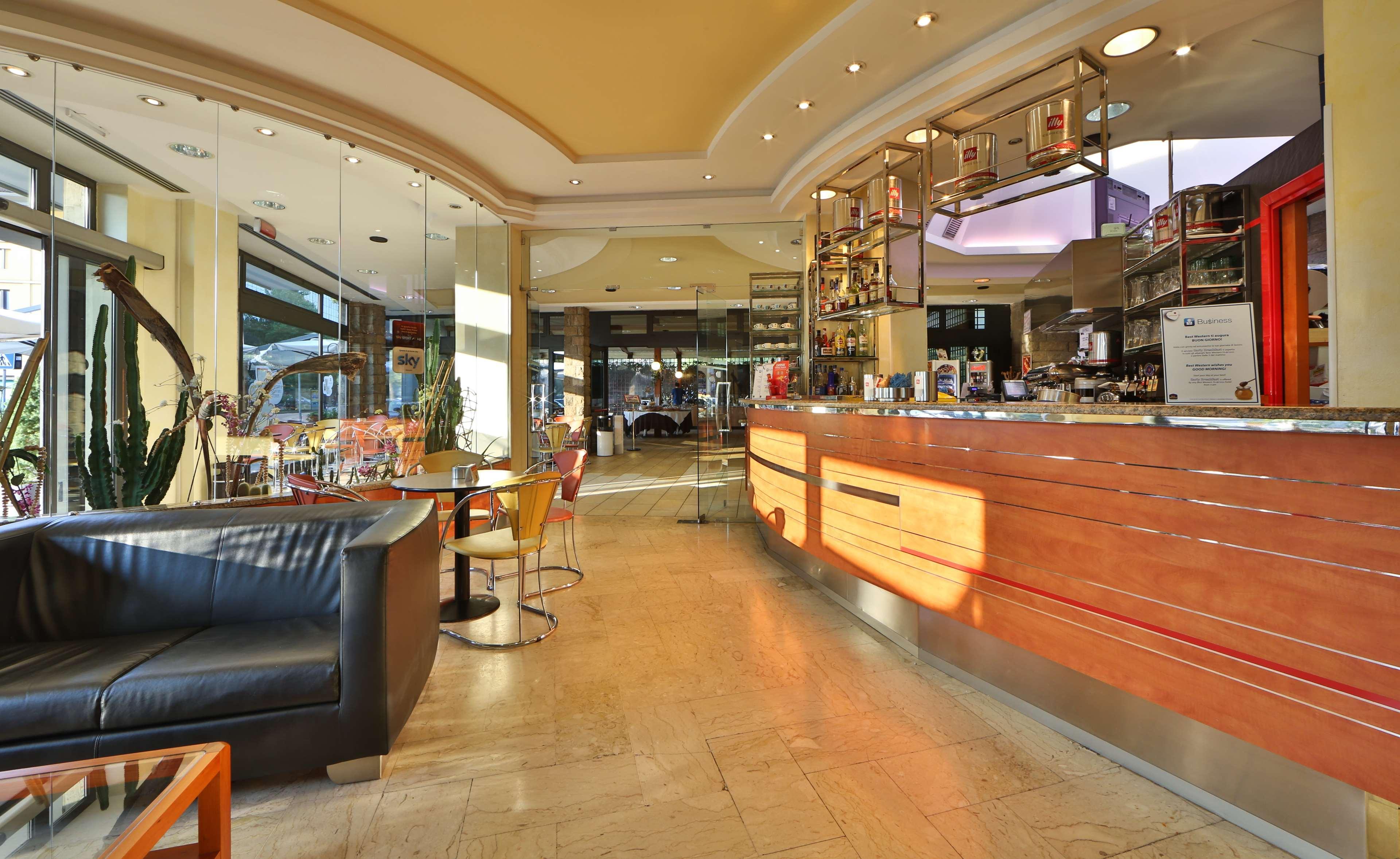 Hotel Western Cristallo 3*